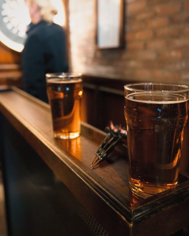 Malmin parhaat häppärit löydät joka päivä klo 9-10 ja 20-21 ajan meiltä Konjasta! 🍻

Esimerkiksi: 🍺 = 3€

Tervetuloa kyläilemään, 
löydät meidät osoitteesta Torikatu 4!

#konja #ravintolakonja #malmi
