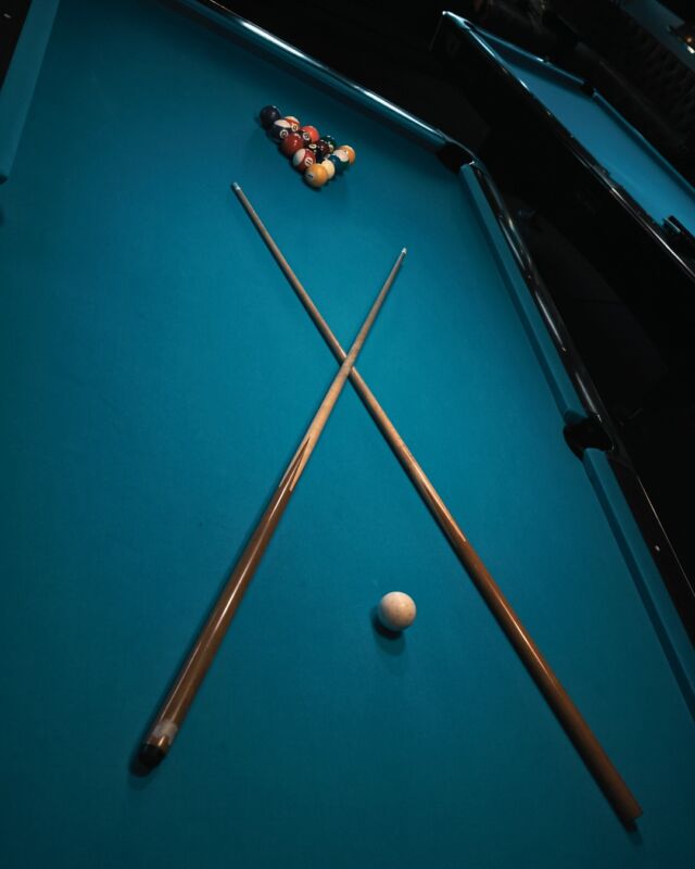 Biliskisoja kolmesti viikossa! 😍 Meillä biljardia paukutetaan skabojen merkeissä aina keskiviikkoisin klo 18 ja lauantaisin sekä sunnuntaisin klo 15! 🎱 Tervetuloa peleille! 👌

#konjamalmi #malmi #biljardi #billiard #pool